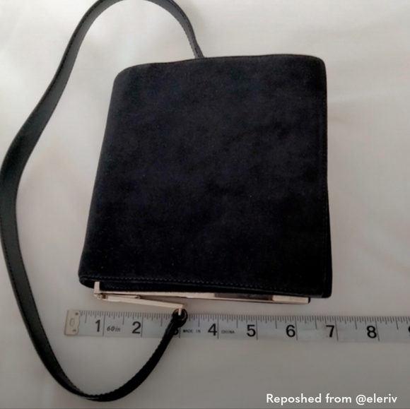 Salvatore Ferragamo Vintage Magnetic Snap Shoulder  Evening Suede Ladies Purse - Picture 15 of 16